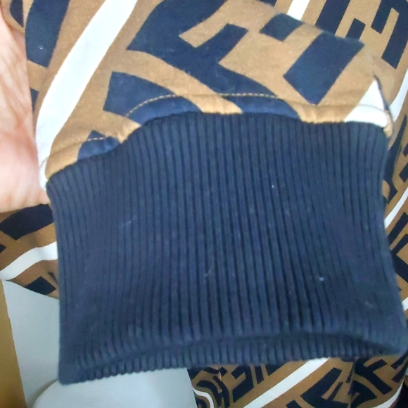 NWOT Fendi Size XL Men's FF Monogram Crewneck Sweatshirt -Made In Italy 6828 - Picture 12 of 14